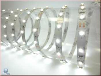 LED Stripe kalt-wei&szlig;, selbstklebend, 1m
